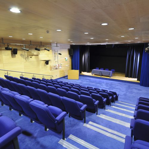 Yusf Hamied Theatre Lecture theatre at Christ's College. A lecture theatre located in Cambridge